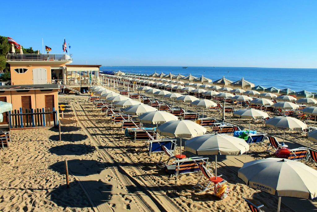 Le Palme 2 Pineto Vacanza Bagian luar foto